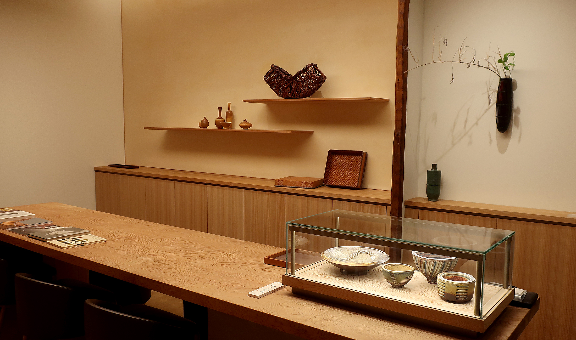 銀座和光本店アーツアンドカルチャー「竹籠 炻器 銅器 香　Various Bamboo Masterworks, Modern Crafts and Fragrance」