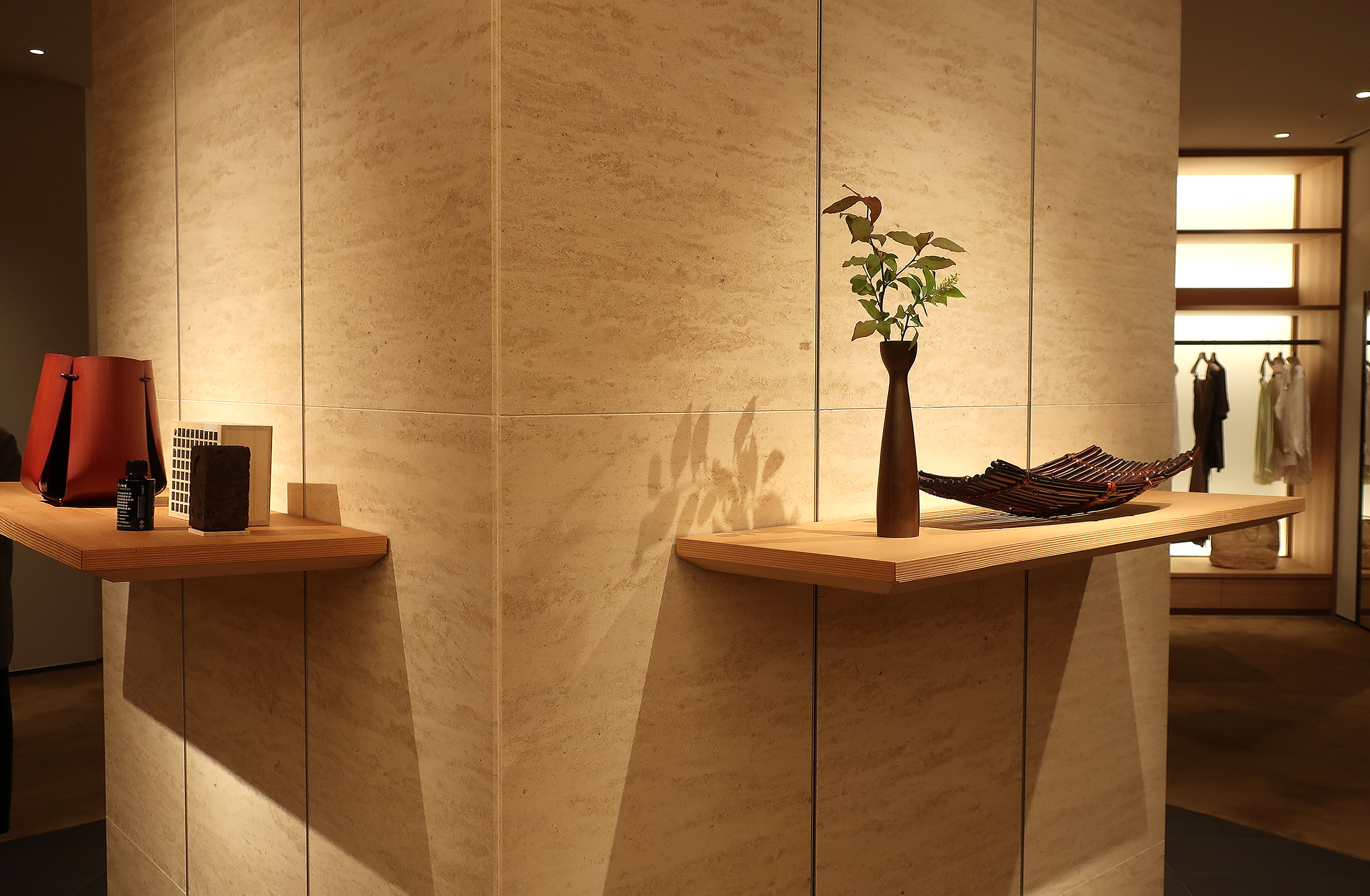 銀座和光本店アーツアンドカルチャー「竹籠 炻器 銅器 香　Various Bamboo Masterworks, Modern Crafts and Fragrance」