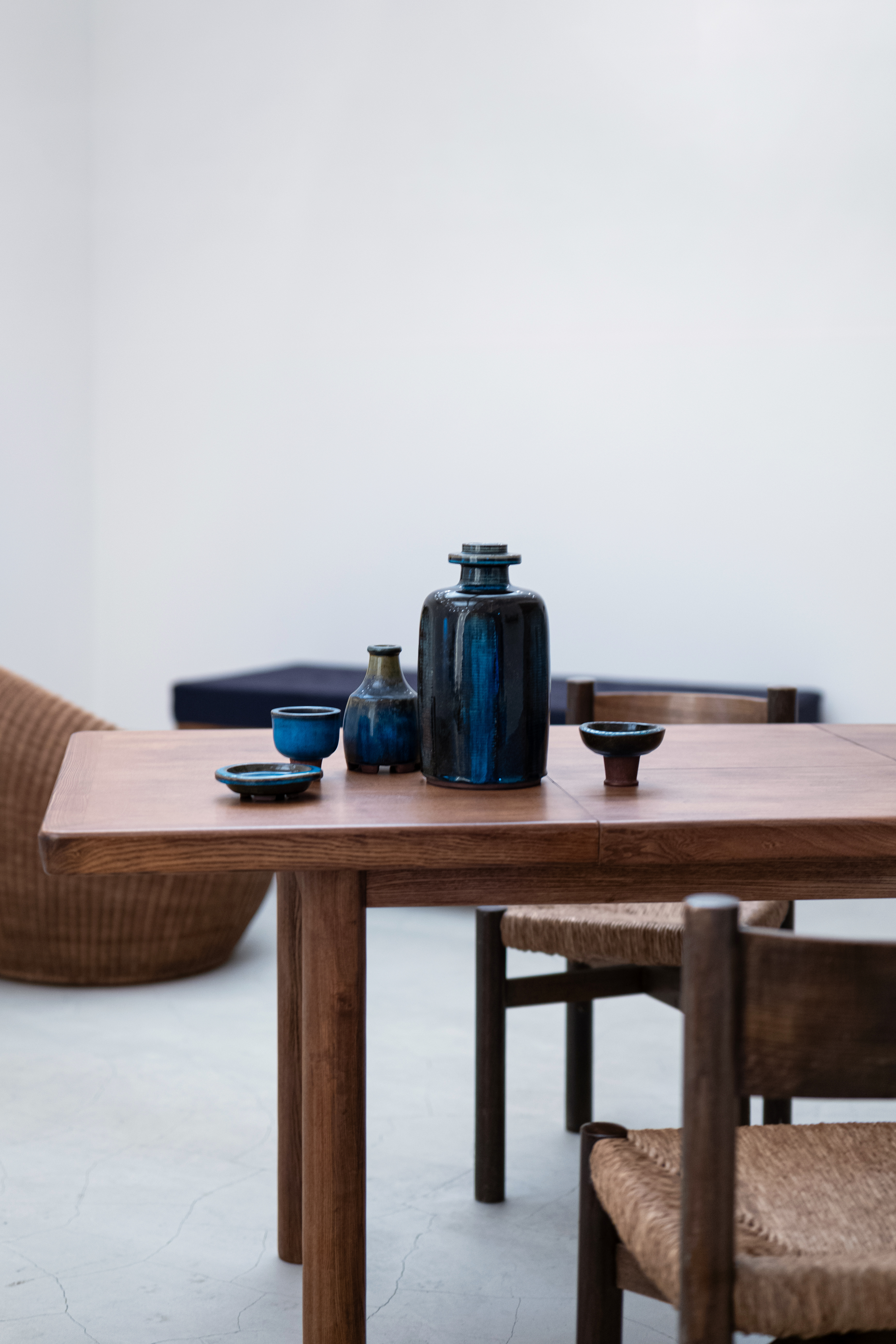 「Dialogues in Form 北欧陶芸とフレンチヴィンテージ」於 Art Salon SCÈNE