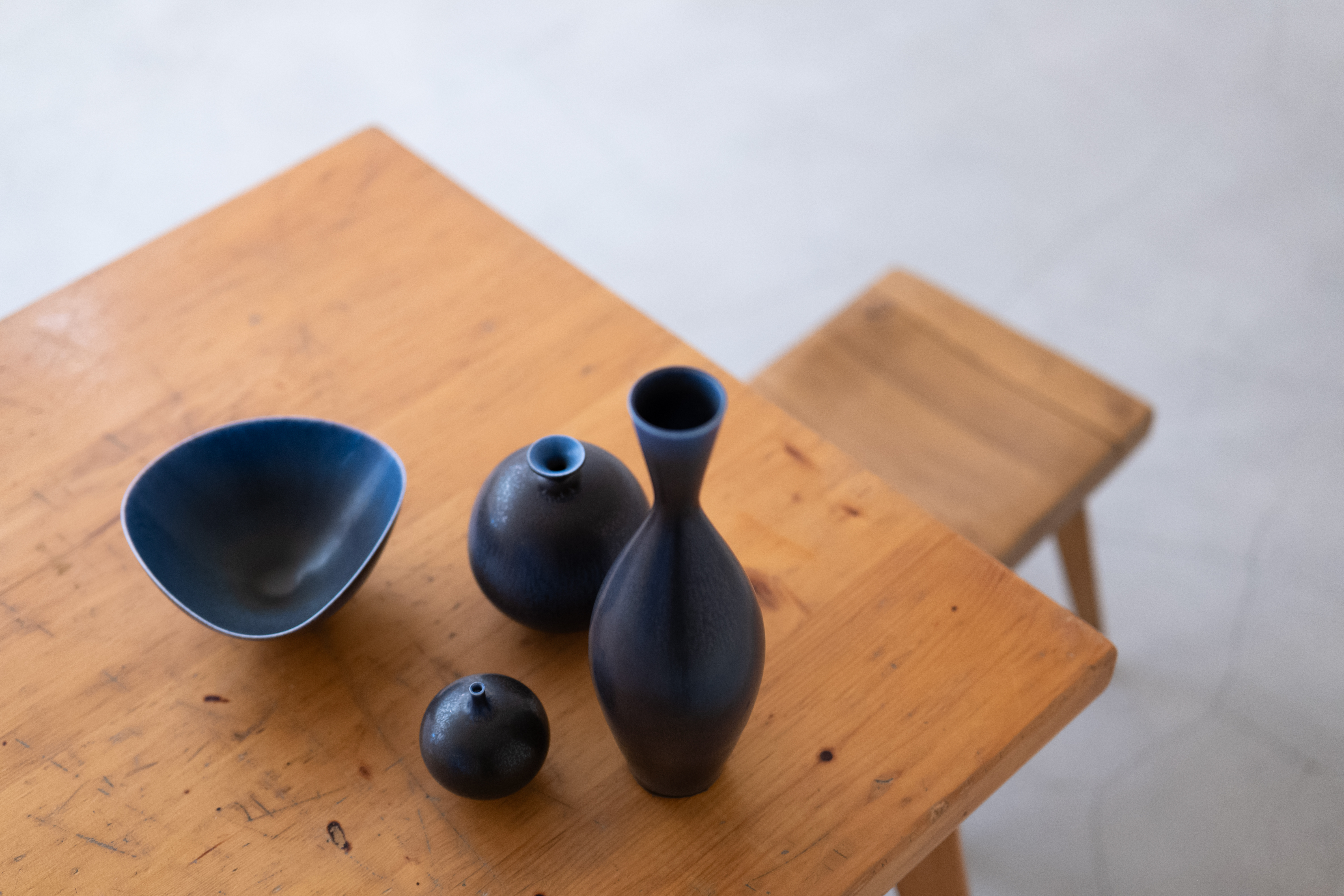 「Dialogues in Form 北欧陶芸とフレンチヴィンテージ」於 Art Salon SCÈNE