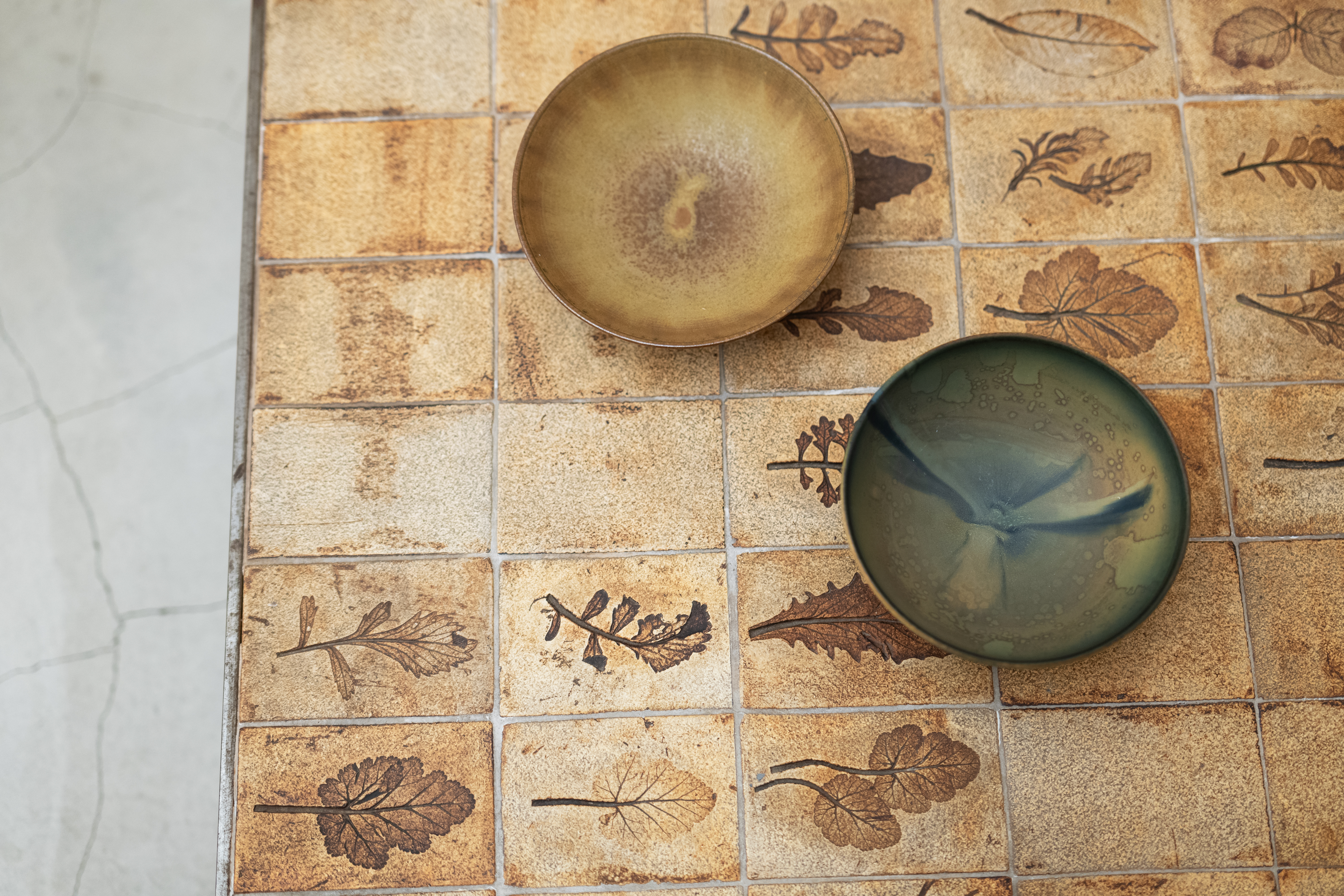 「Dialogues in Form 北欧陶芸とフレンチヴィンテージ」於 Art Salon SCÈNE